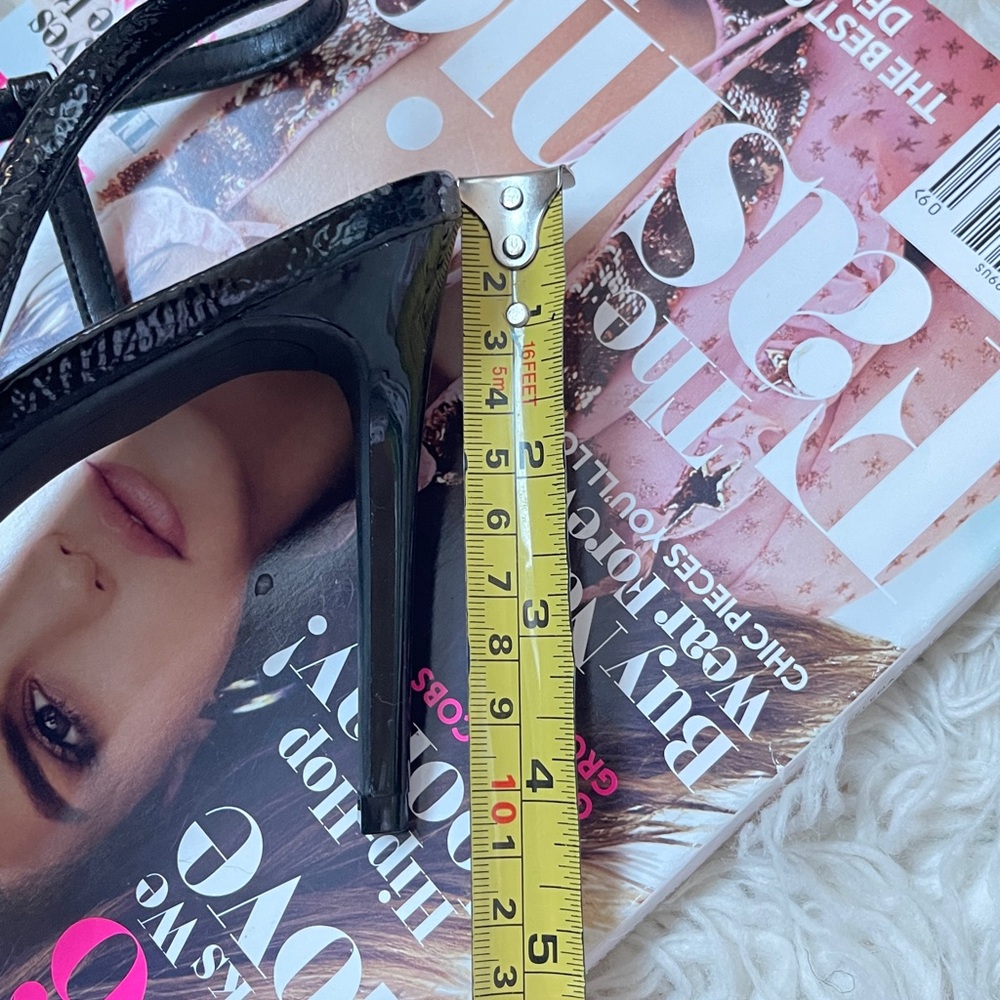 New DKNY Danielle Stiletto Glossy Black Strappy Sandals Heels - Picture 14 of 14